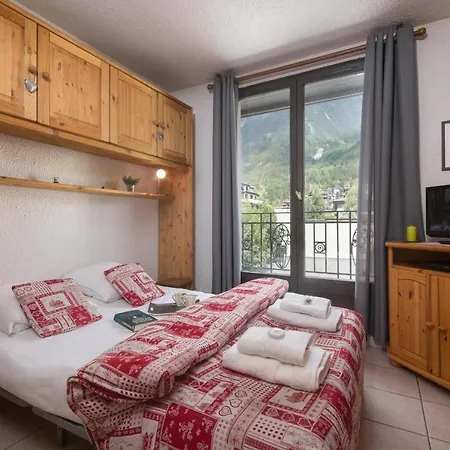 Sleeps 2
